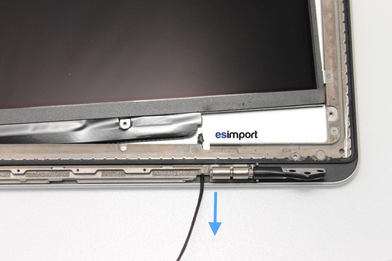 Changement câble caméra macbook A1278