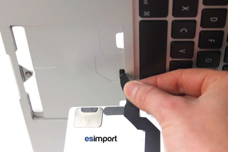 Changement trackpad macbook A1502