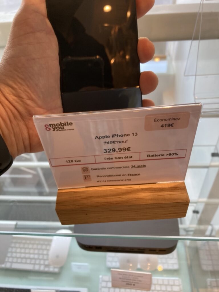 Apple iPhone 13 128 Go très bon état d’occasion à Strasbourg, face avant