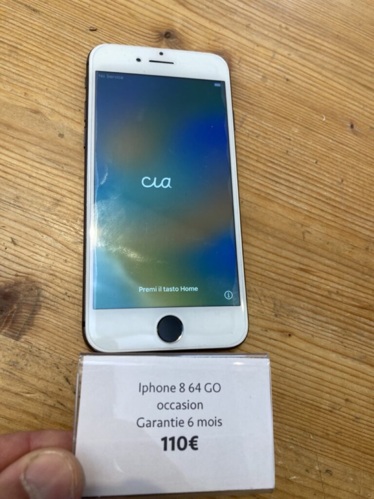 Apple iPhone 8 64 Go d’occasion à Strasbourg, face avant