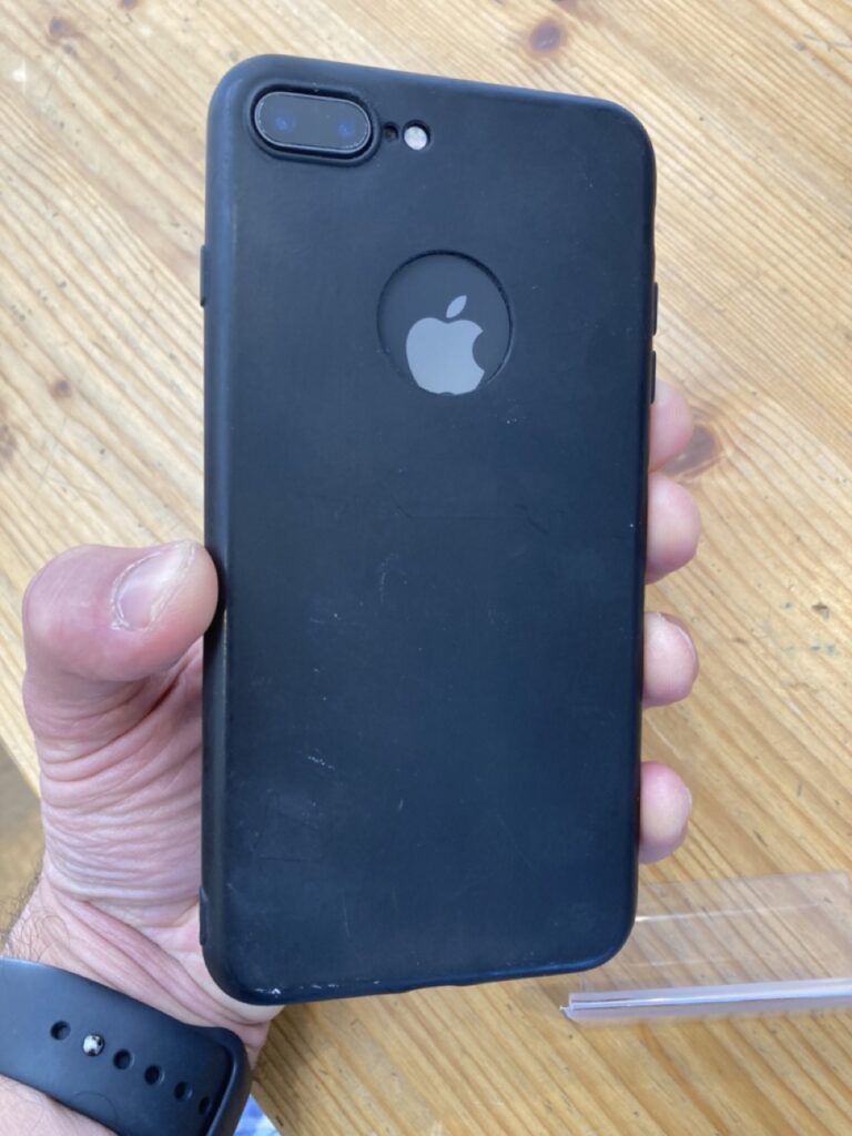 Apple iPhone 8 Plus 256 Go d’occasion à Strasbourg, face avant