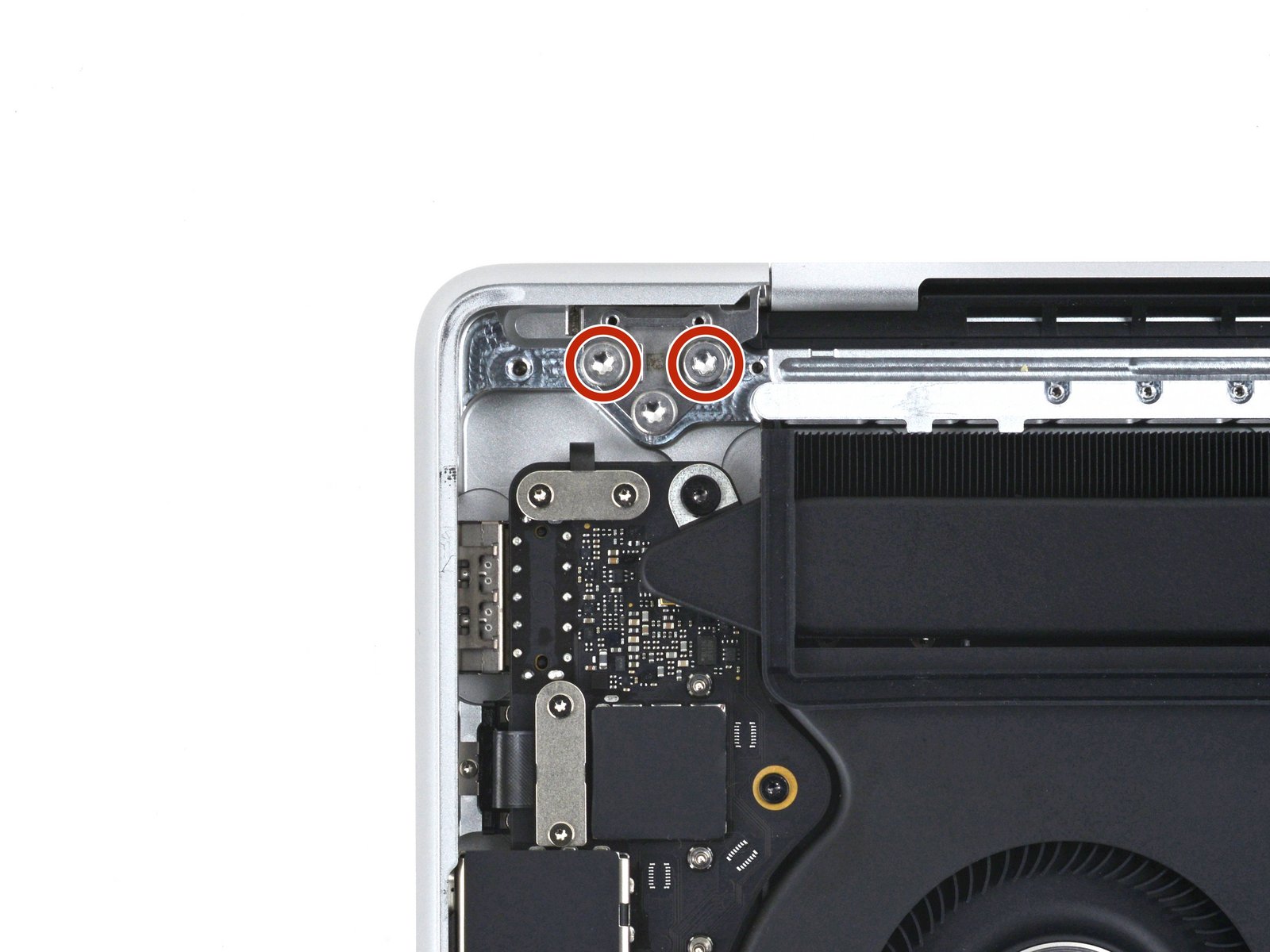 changer écran MacBook Pro 14 pouces 2021 A2442 - vis Torx T8 des charnières écran vue 2