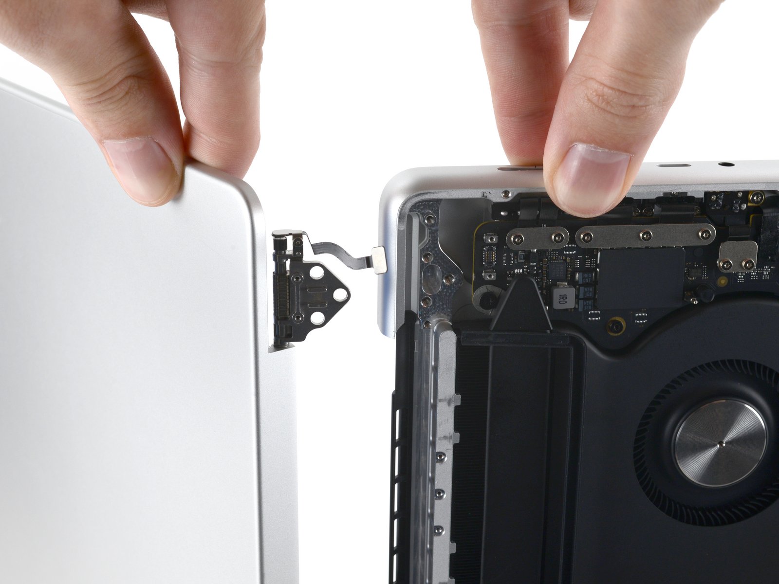 changer écran MacBook Pro 14 pouces 2021 A2442 - séparation du bloc écran complet du châssis vue 3